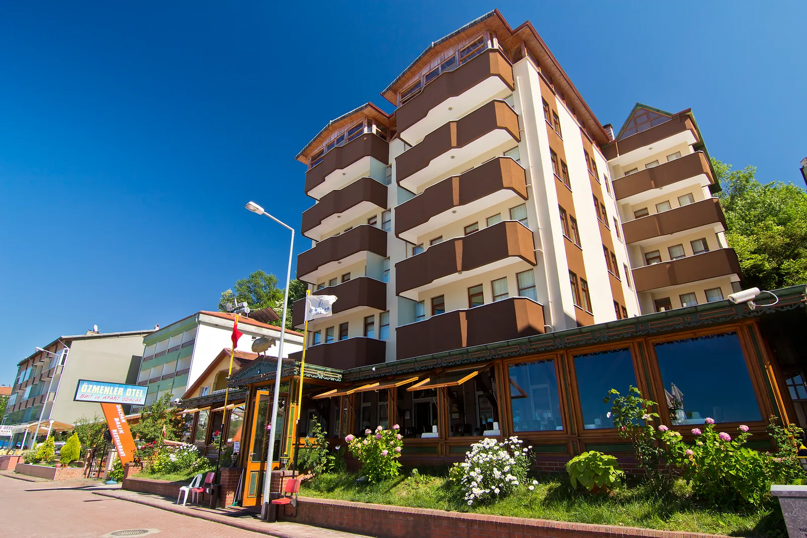 Özmenler Otel — Foto 3