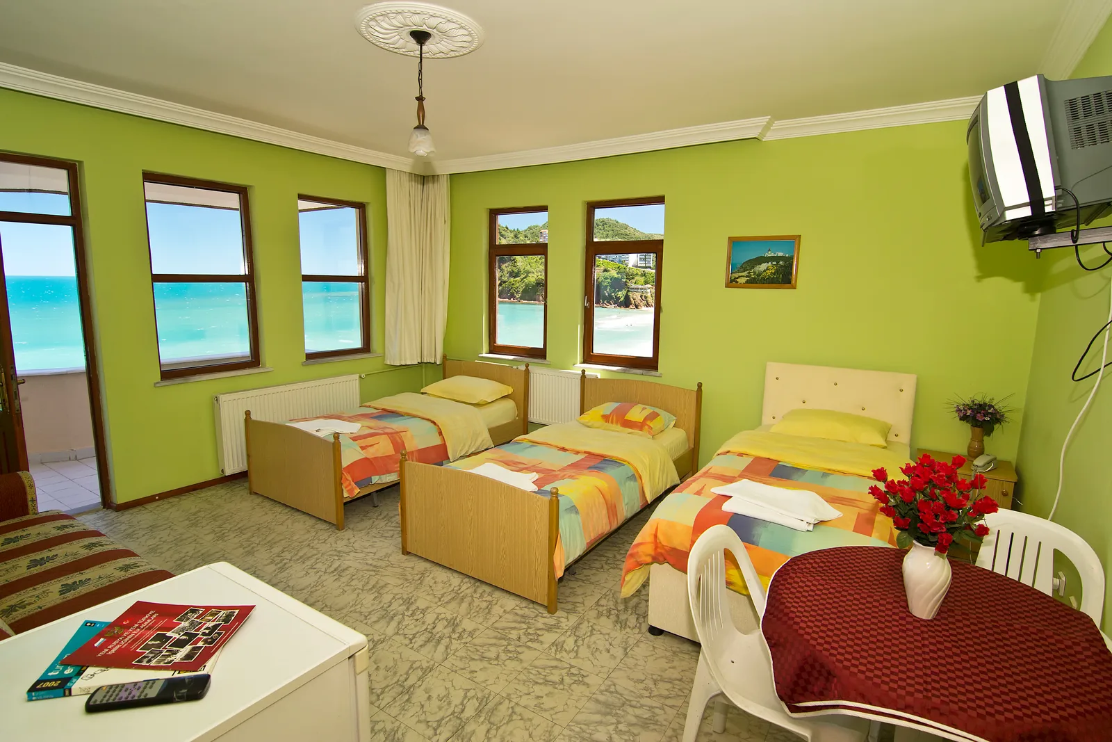 Özmenler Otel — Foto 5